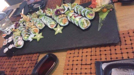 Hito Sushi & Thai Restaurant