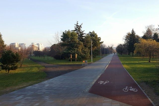 Park. Papież Jan Paweł II